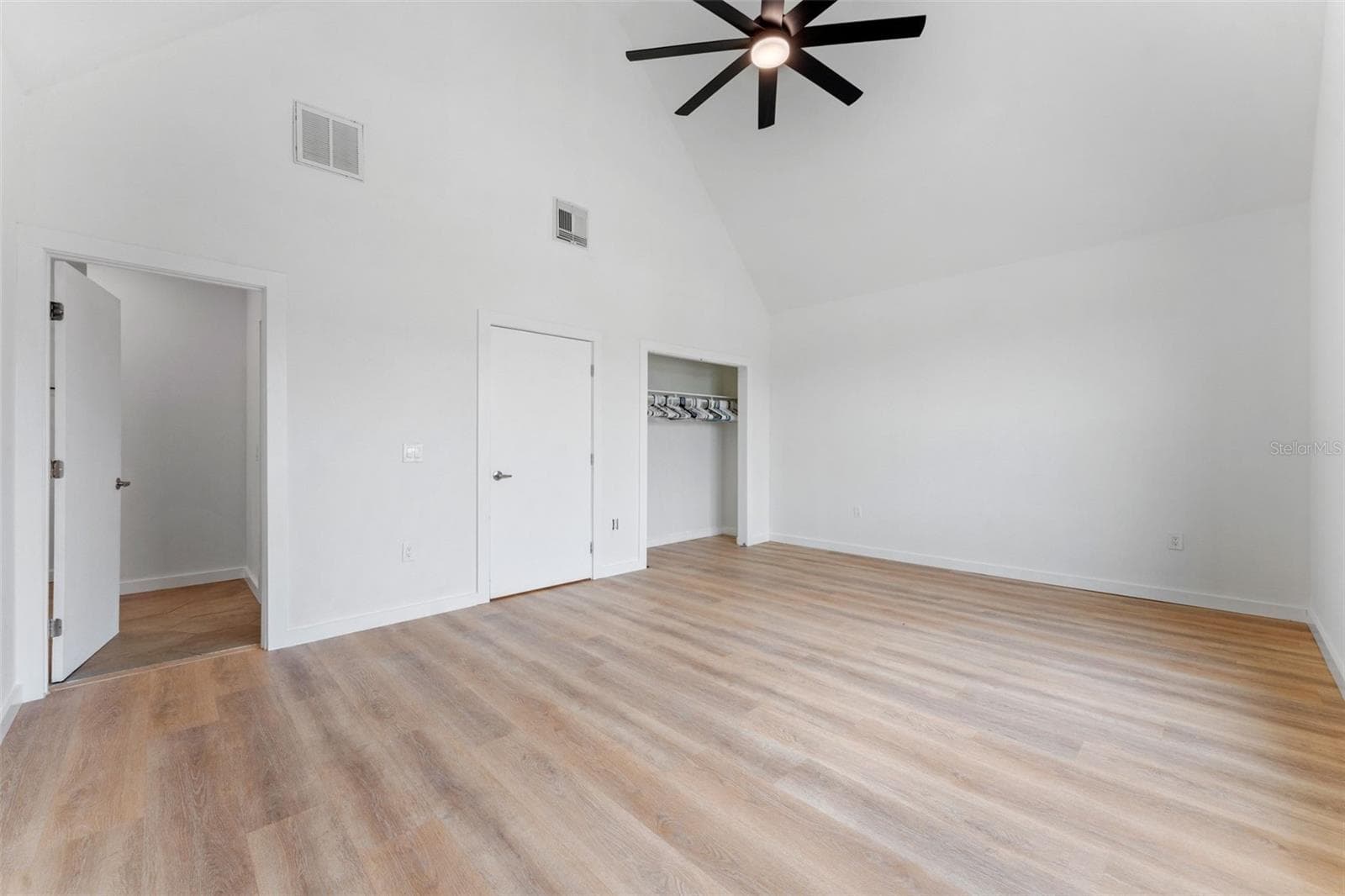 Townhouse at 4363 TYLER CIR N, ST PETERSBURG, photo 21 of 45