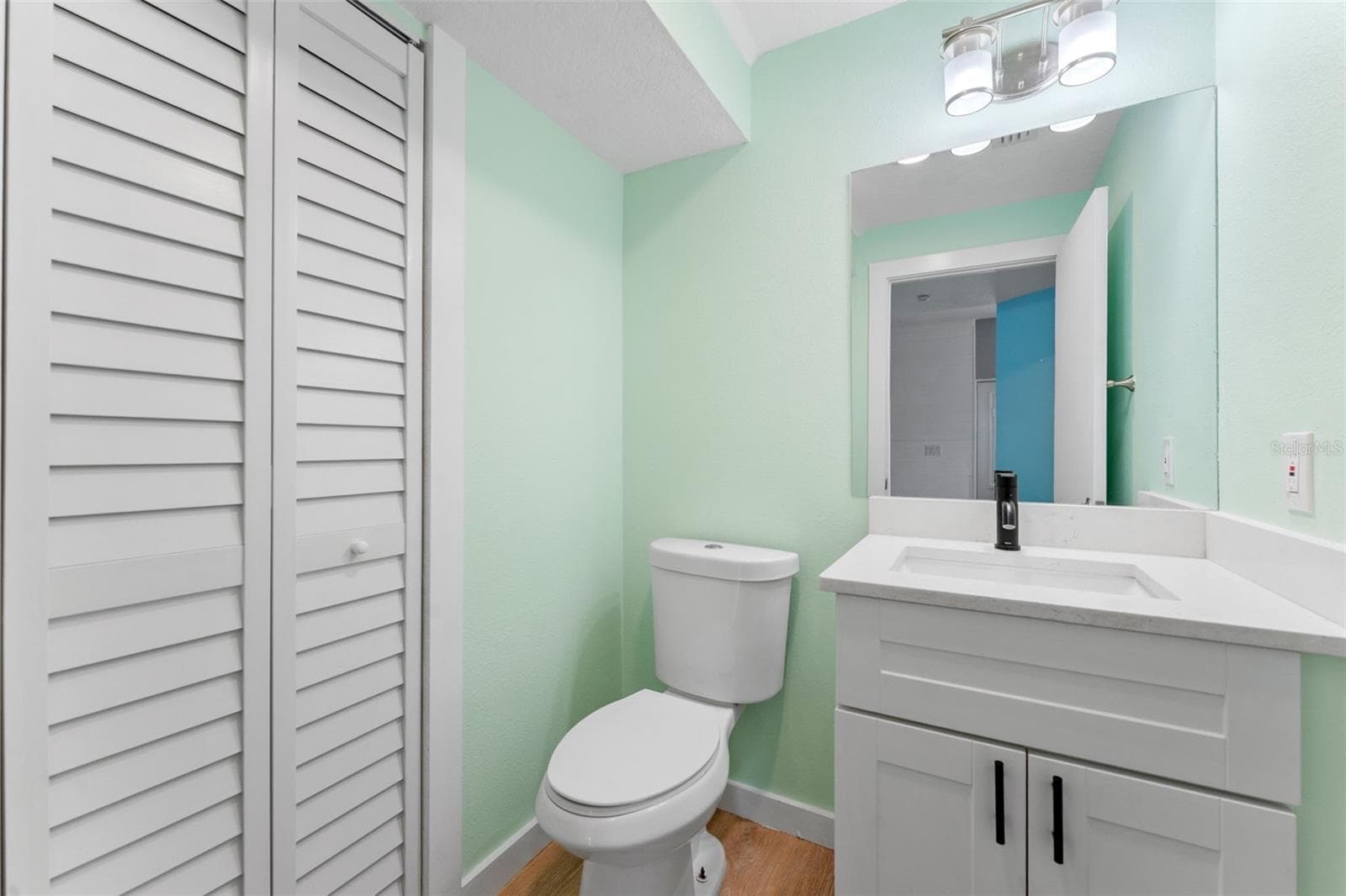Townhouse at 4363 TYLER CIR N, ST PETERSBURG, photo 33 of 45