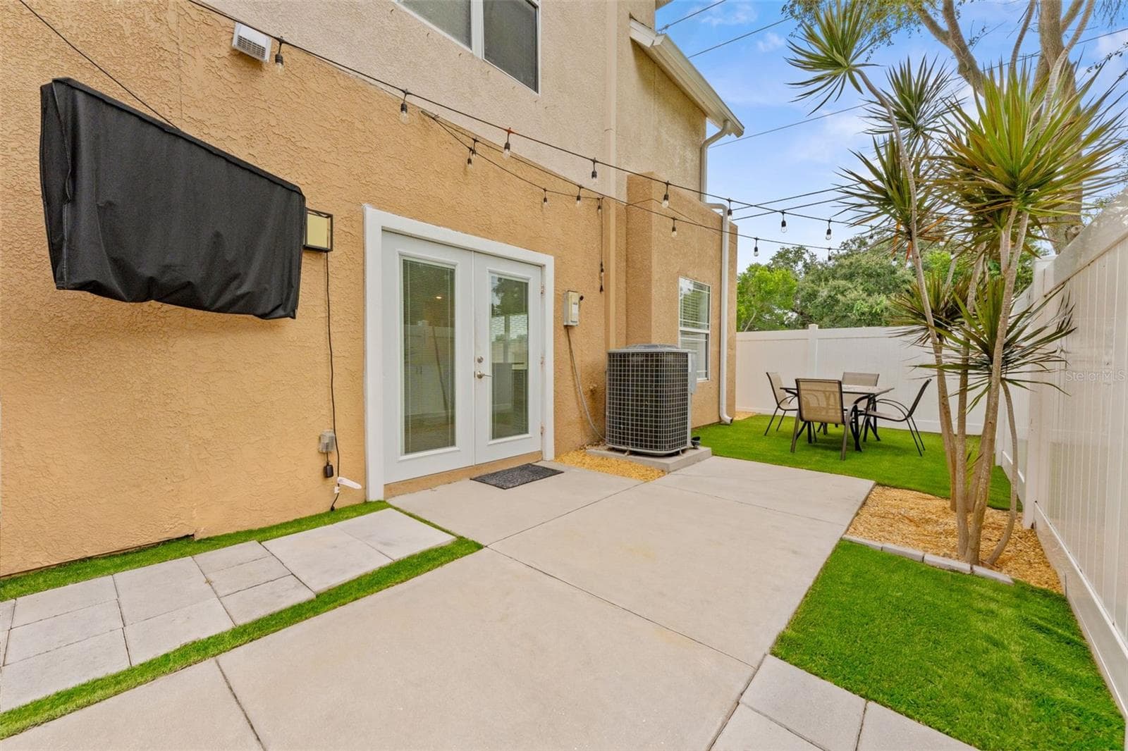 Townhouse at 4363 TYLER CIR N, ST PETERSBURG, photo 36 of 45