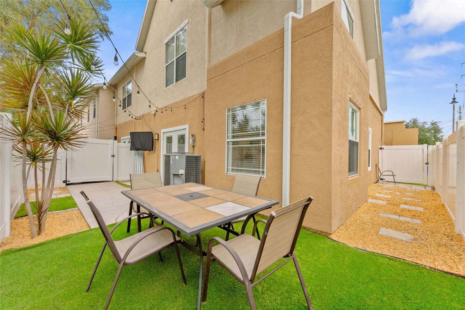 Townhouse at 4363 TYLER CIR N, ST PETERSBURG, photo 38 of 45
