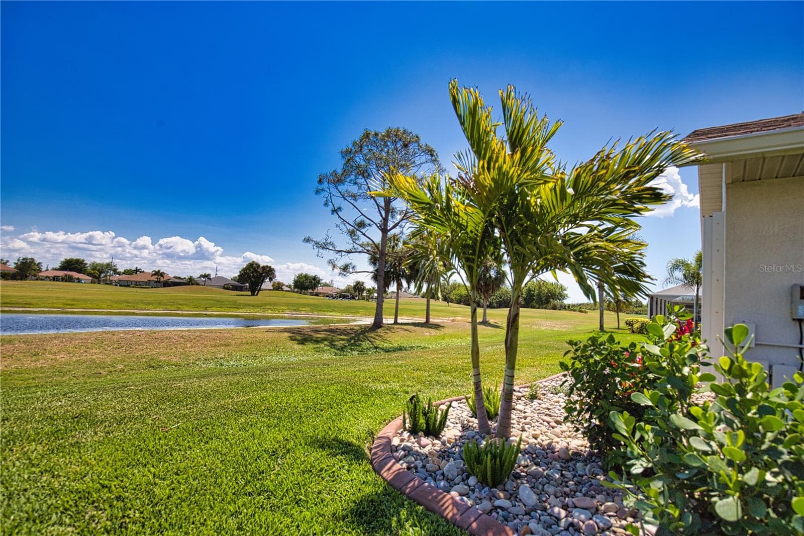 Single Family Residence at 22 MEDALIST CT, ROTONDA WEST, photo 4 of 80