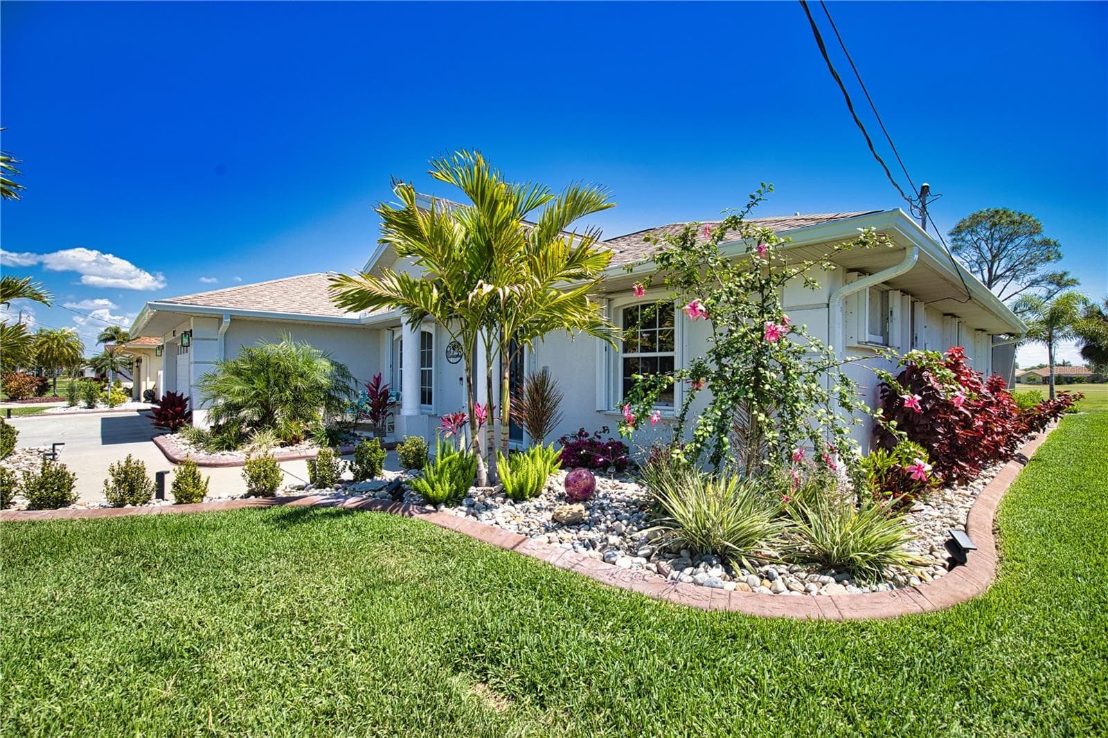 Single Family Residence at 22 MEDALIST CT, ROTONDA WEST, photo 11 of 80