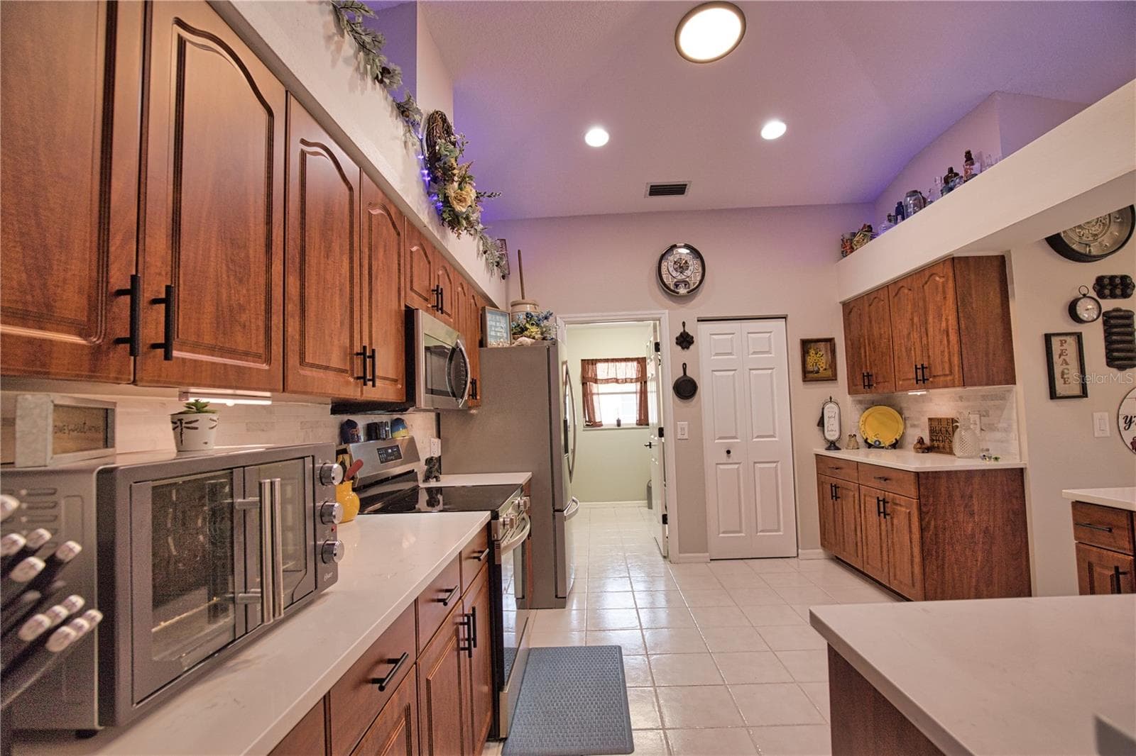 Single Family Residence at 22 MEDALIST CT, ROTONDA WEST, photo 24 of 80