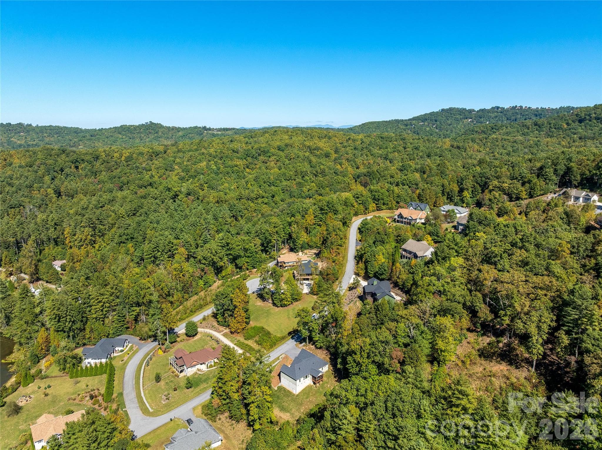 Single Family Residence at 258 Crystal Heights Drive, Hendersonville, photo 42 of 45