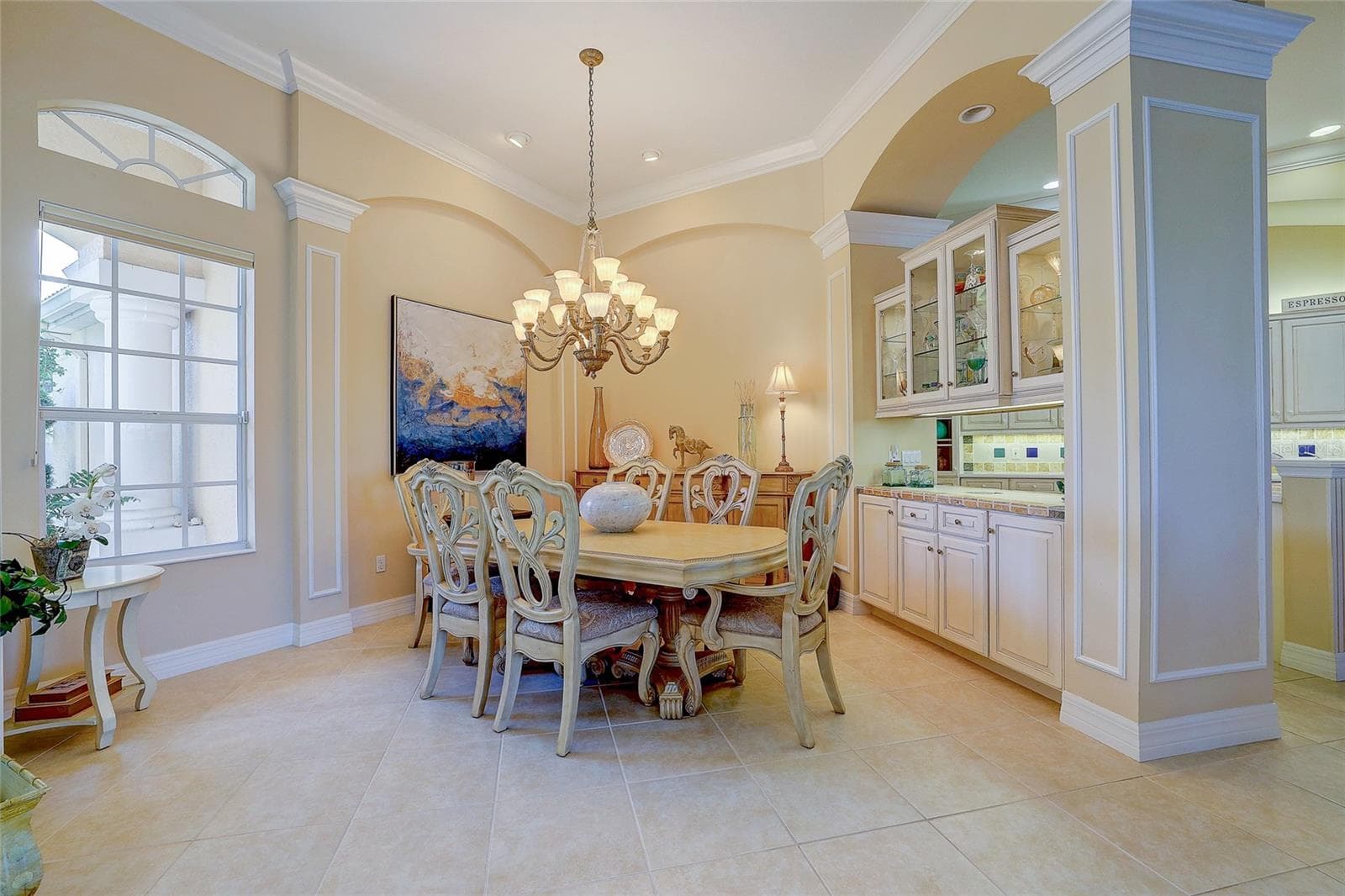 Single Family Residence at 12306 GREENBRIER WAY, LAKEWOOD RANCH, photo 9 of 55