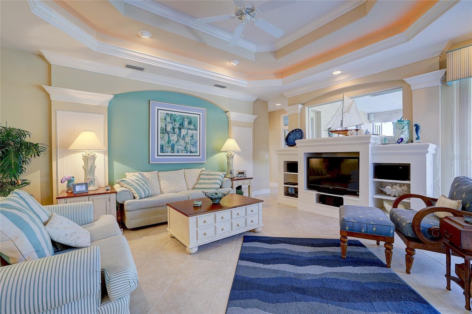 Single Family Residence at 12306 GREENBRIER WAY, LAKEWOOD RANCH, photo 19 of 55