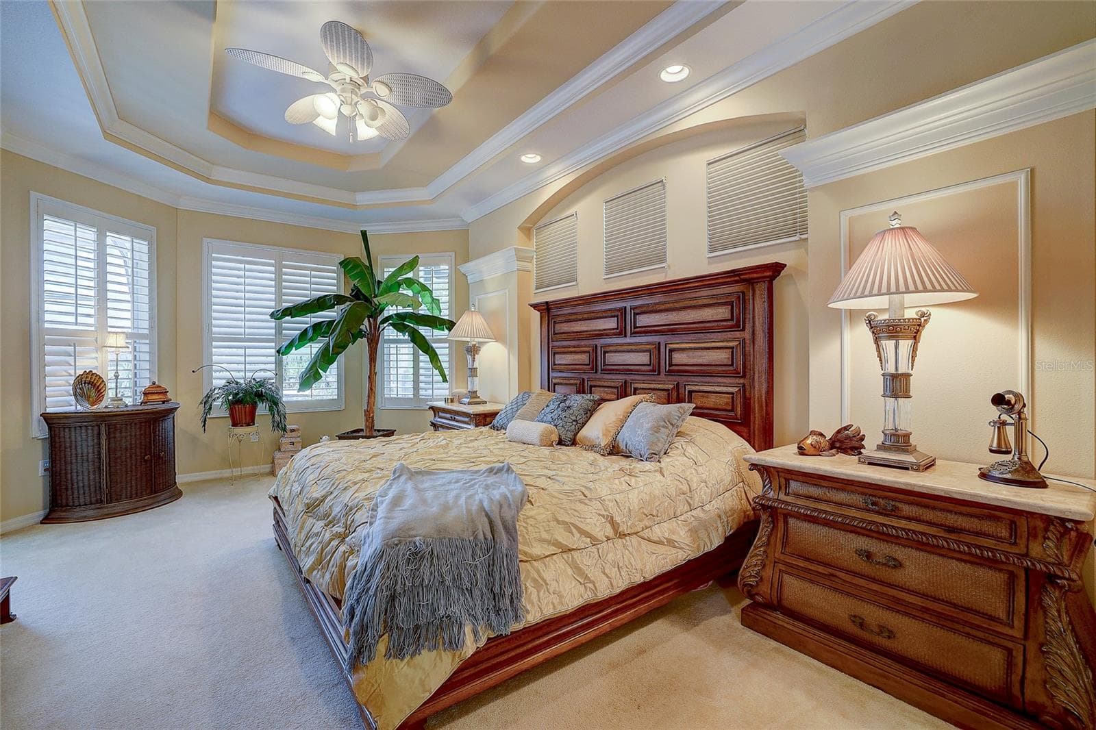 Single Family Residence at 12306 GREENBRIER WAY, LAKEWOOD RANCH, photo 23 of 55