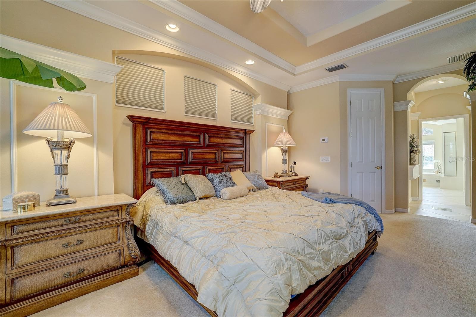 Single Family Residence at 12306 GREENBRIER WAY, LAKEWOOD RANCH, photo 24 of 55