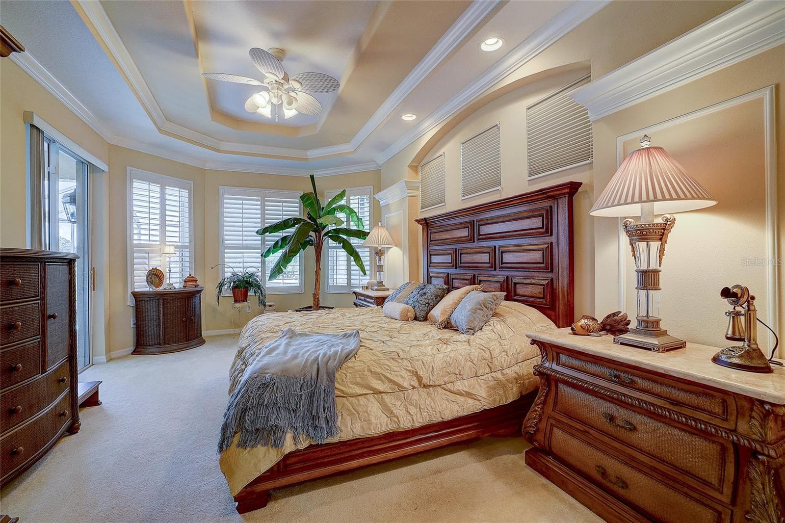 Single Family Residence at 12306 GREENBRIER WAY, LAKEWOOD RANCH, photo 25 of 55