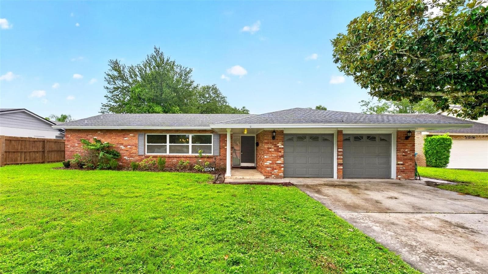 Single Family Residence at 2504 LAUDERDALE CT, ORLANDO
