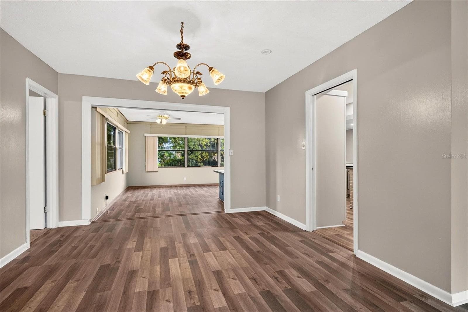 Single Family Residence at 2504 LAUDERDALE CT, ORLANDO, photo 6 of 82