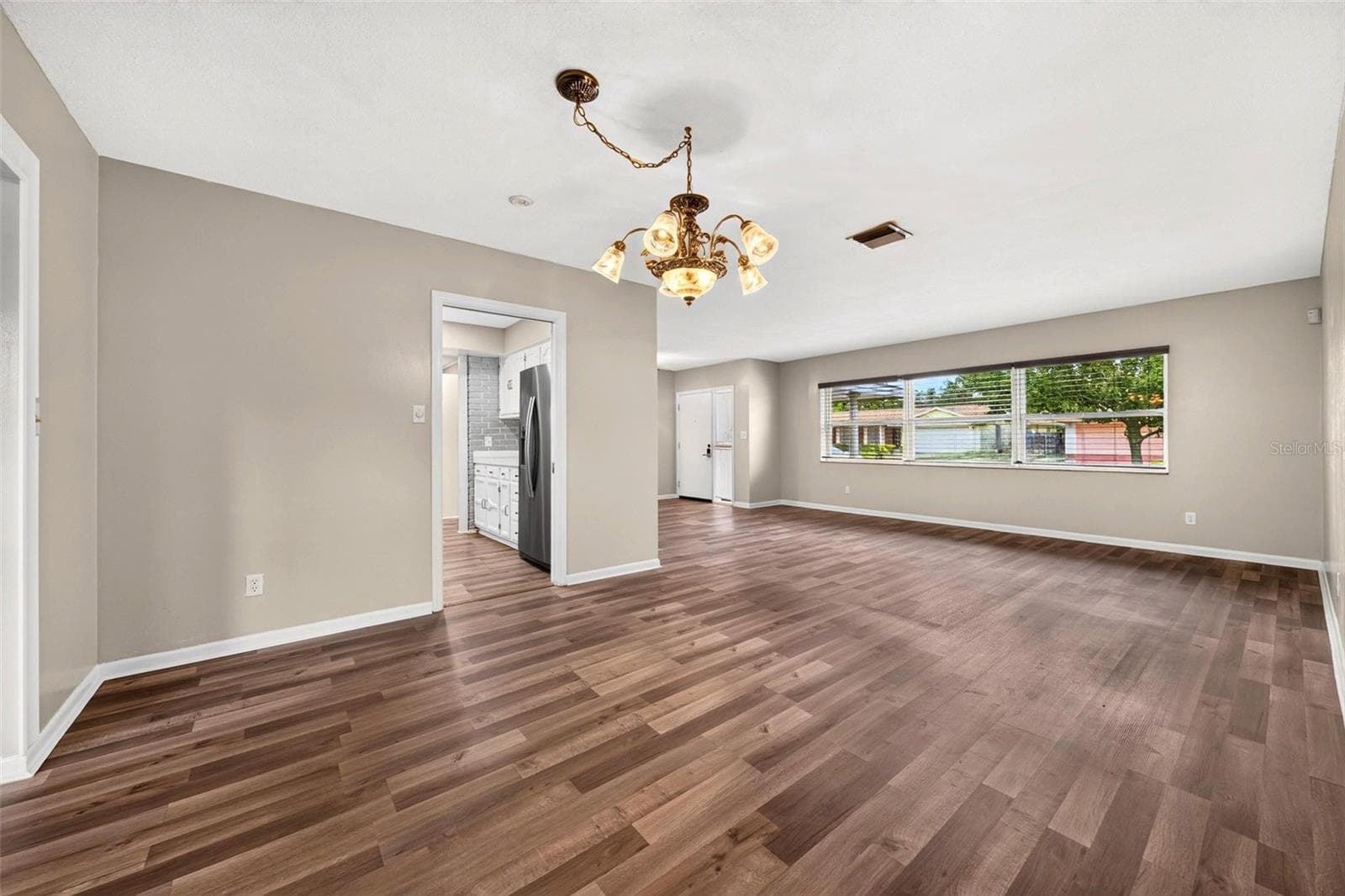 Single Family Residence at 2504 LAUDERDALE CT, ORLANDO, photo 8 of 82
