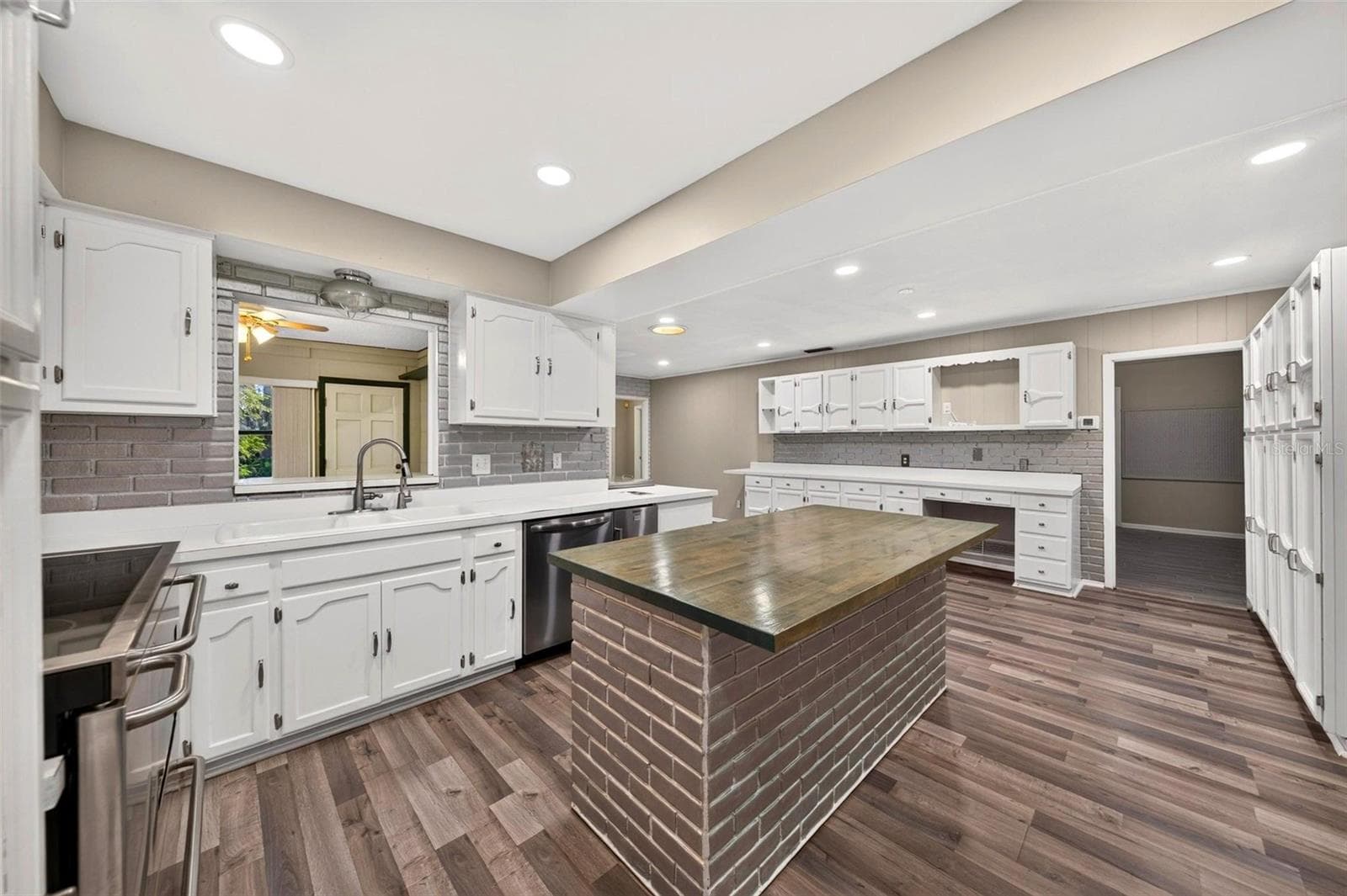 Single Family Residence at 2504 LAUDERDALE CT, ORLANDO, photo 25 of 82
