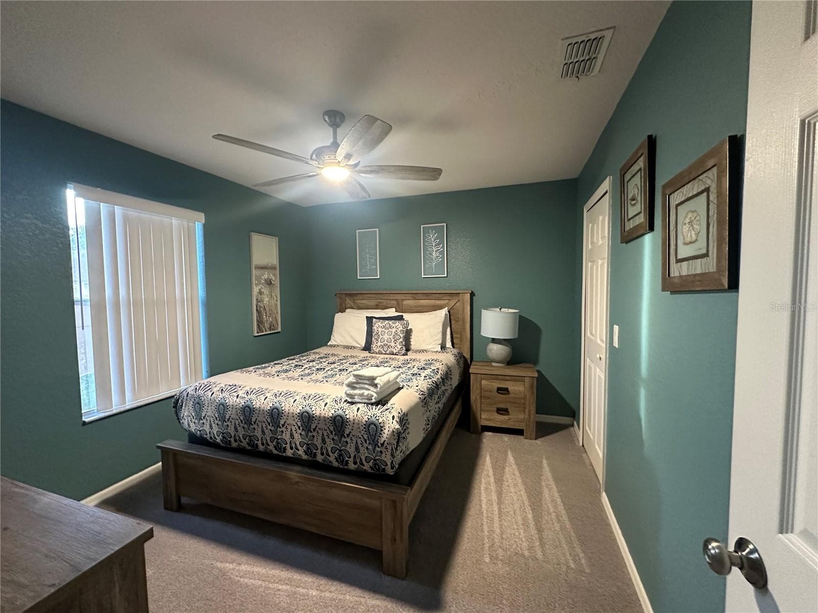 Townhouse at 2346 CALABRIA AVE, DAVENPORT, photo 9 of 27