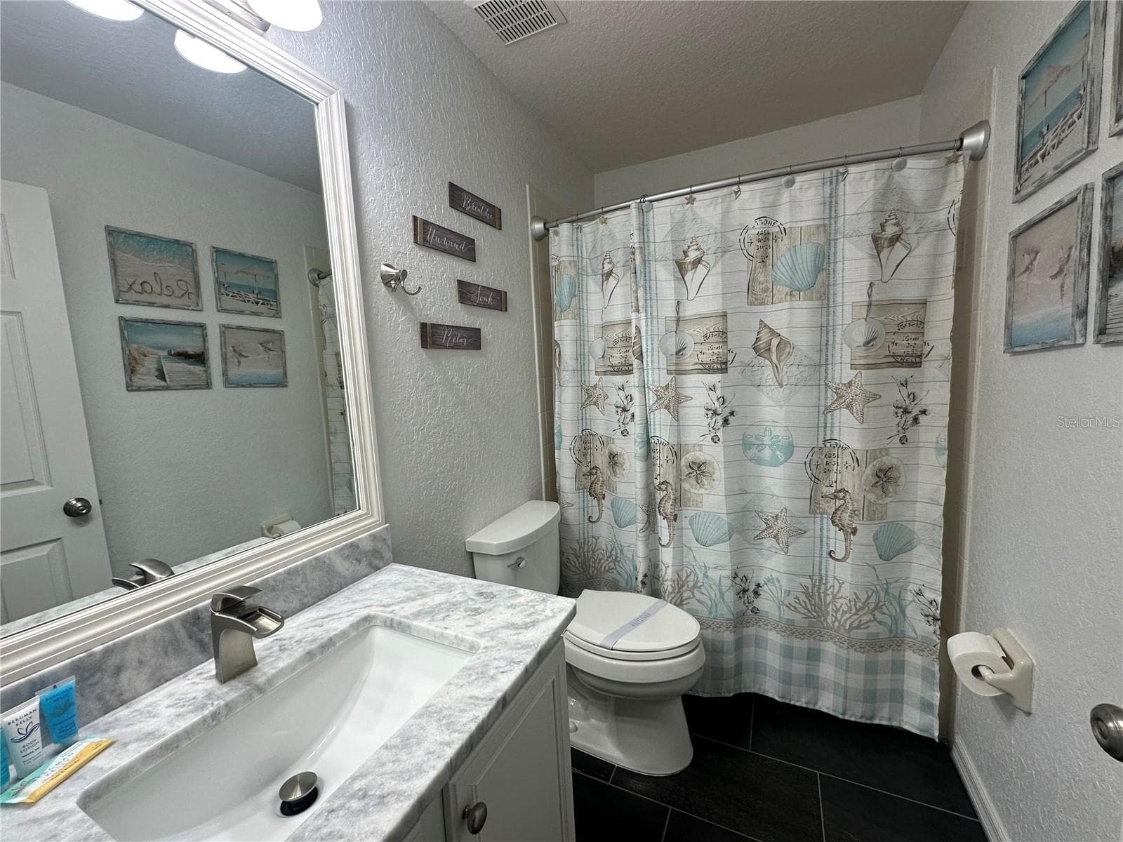 Townhouse at 2346 CALABRIA AVE, DAVENPORT, photo 14 of 27