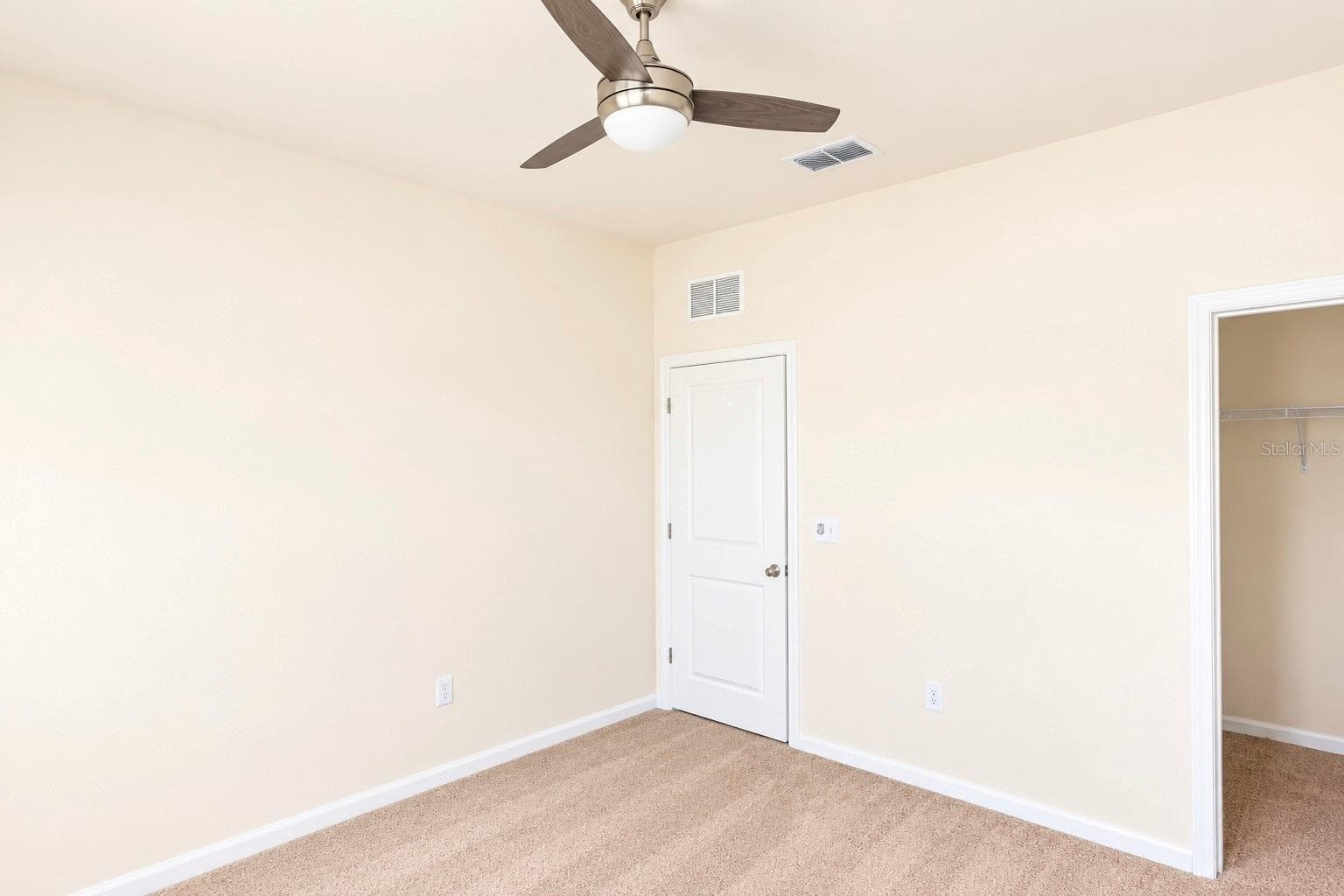 Single Family Residence at 1014 WANDERER DR, DELTONA, photo 20 of 74