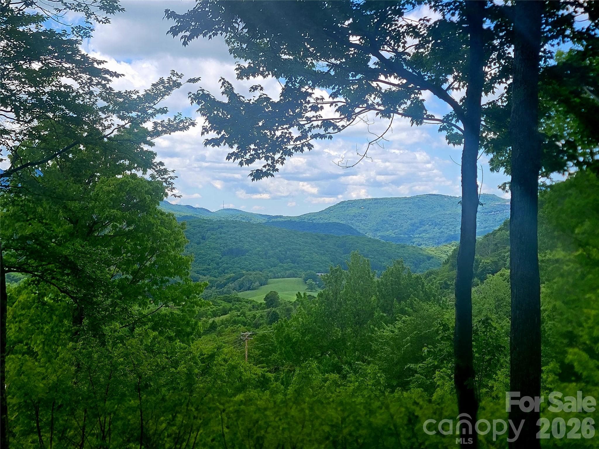 39 Skycamp Trail