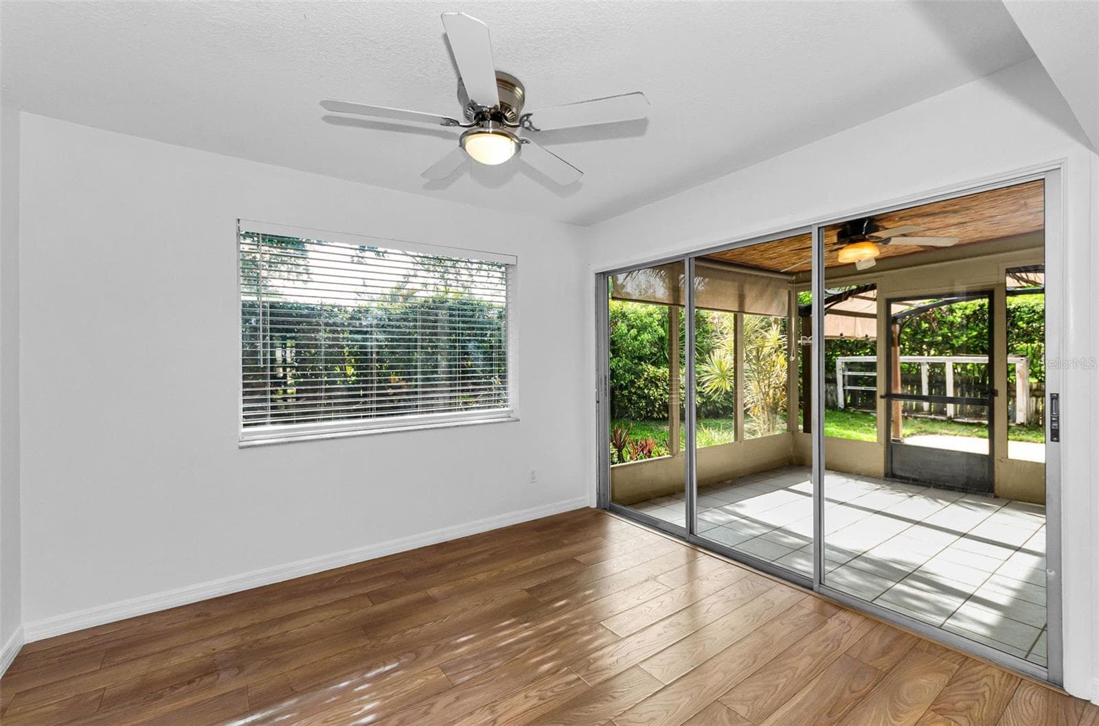Single Family Residence at 1529 E DORCHESTER DR, PALM HARBOR, photo 8 of 20