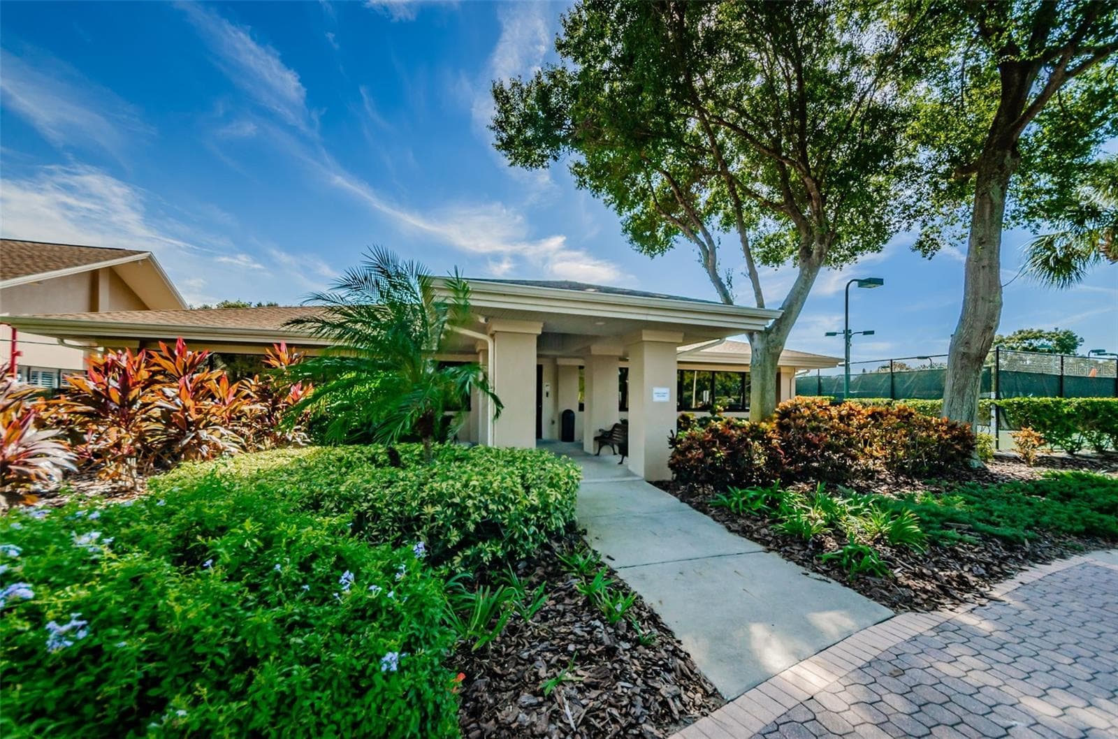 Single Family Residence at 1529 E DORCHESTER DR, PALM HARBOR, photo 18 of 20