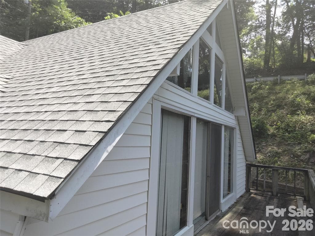 Single Family Residence at 127 Rock Crest Cove, Lake Lure, photo 12 of 14