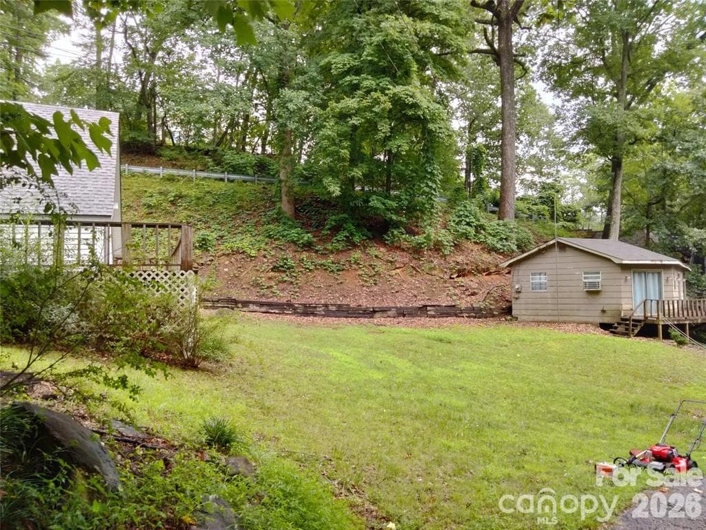 Single Family Residence at 127 Rock Crest Cove, Lake Lure, photo 14 of 14