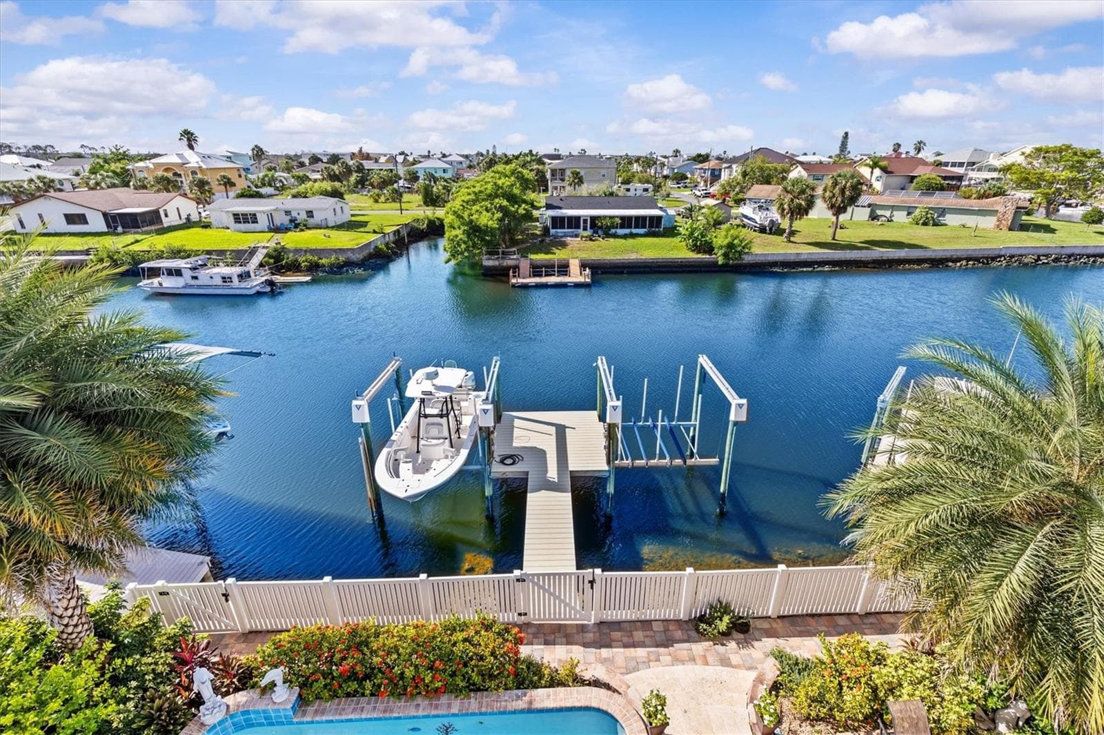 Pretty Water Views - 4030 GULF COAST DR, HERNANDO BEACH