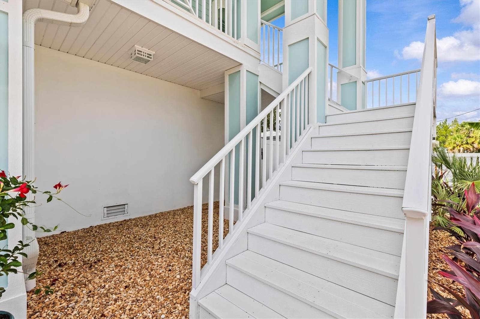 Entry - 4030 GULF COAST DR, HERNANDO BEACH