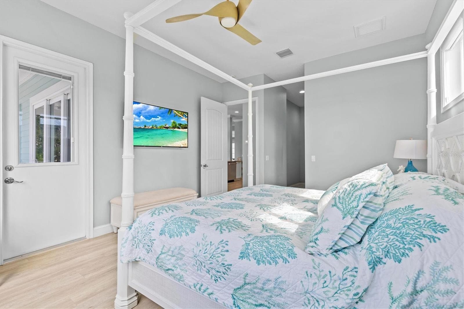 Primary Bedroom - 4030 GULF COAST DR, HERNANDO BEACH