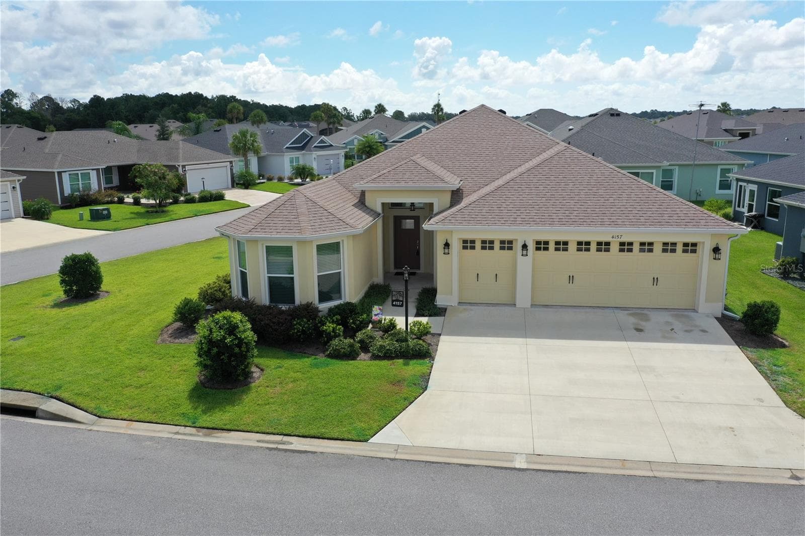 Another View of the Front of the Home - 4157 COLLERETTE CT, THE VILLAGES