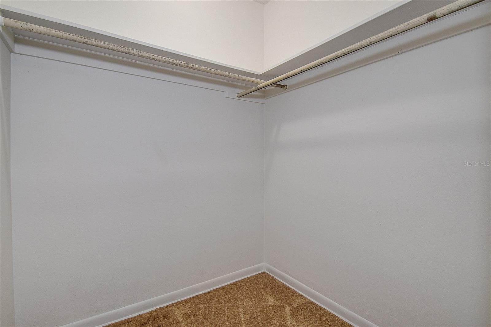Walk In Closet in Primary Bedroom - 6237 DALTON ST, SPRING HILL