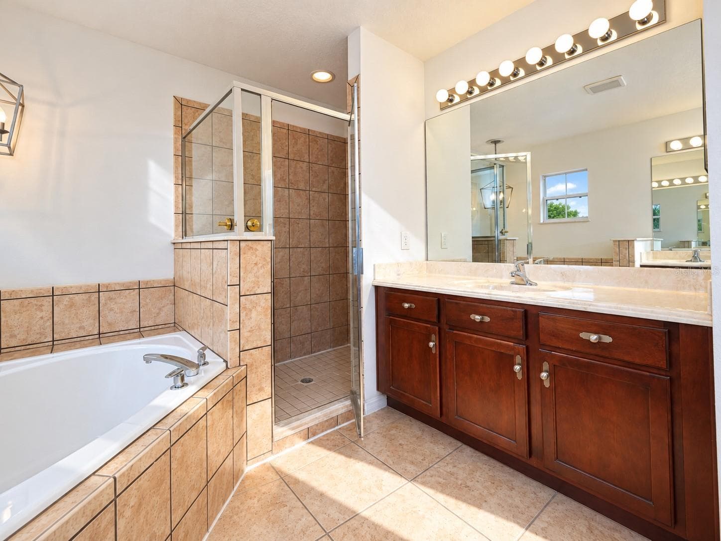 Single Family Residence at 11410 RAPALLO LN, WINDERMERE, photo 40 of 69