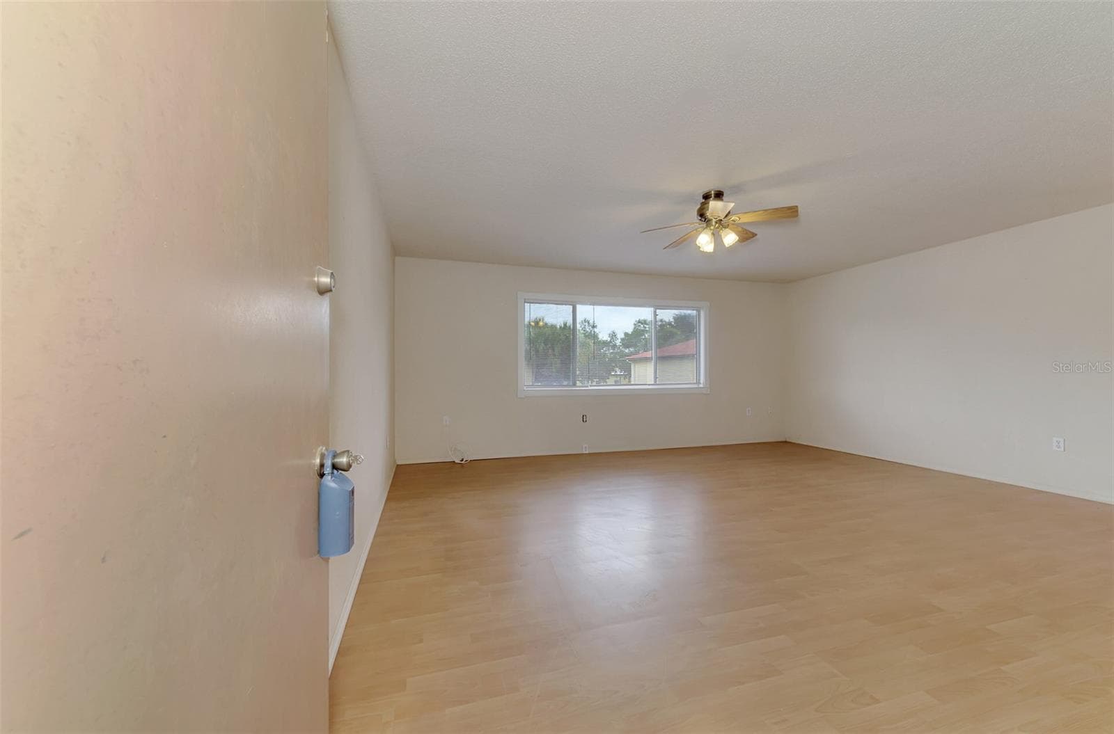 Condominium at 360 BASE AVE E #424, VENICE, photo 7 of 31