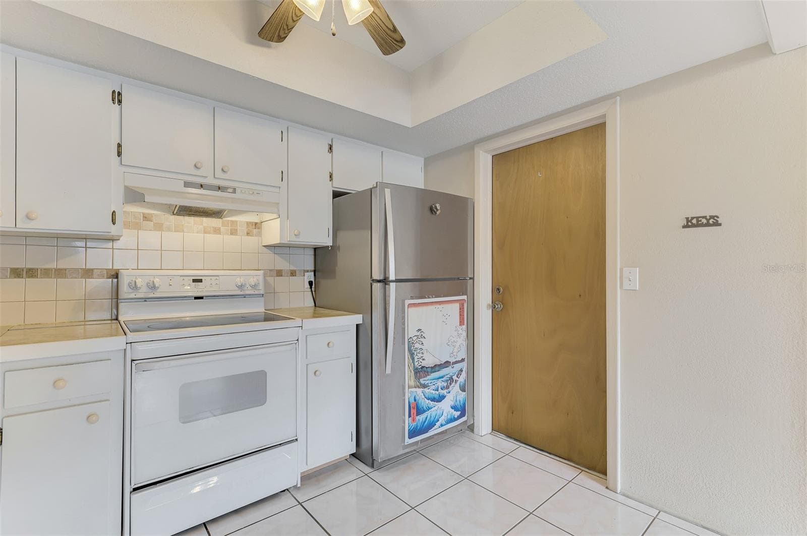 Condominium at 360 BASE AVE E #424, VENICE, photo 14 of 31