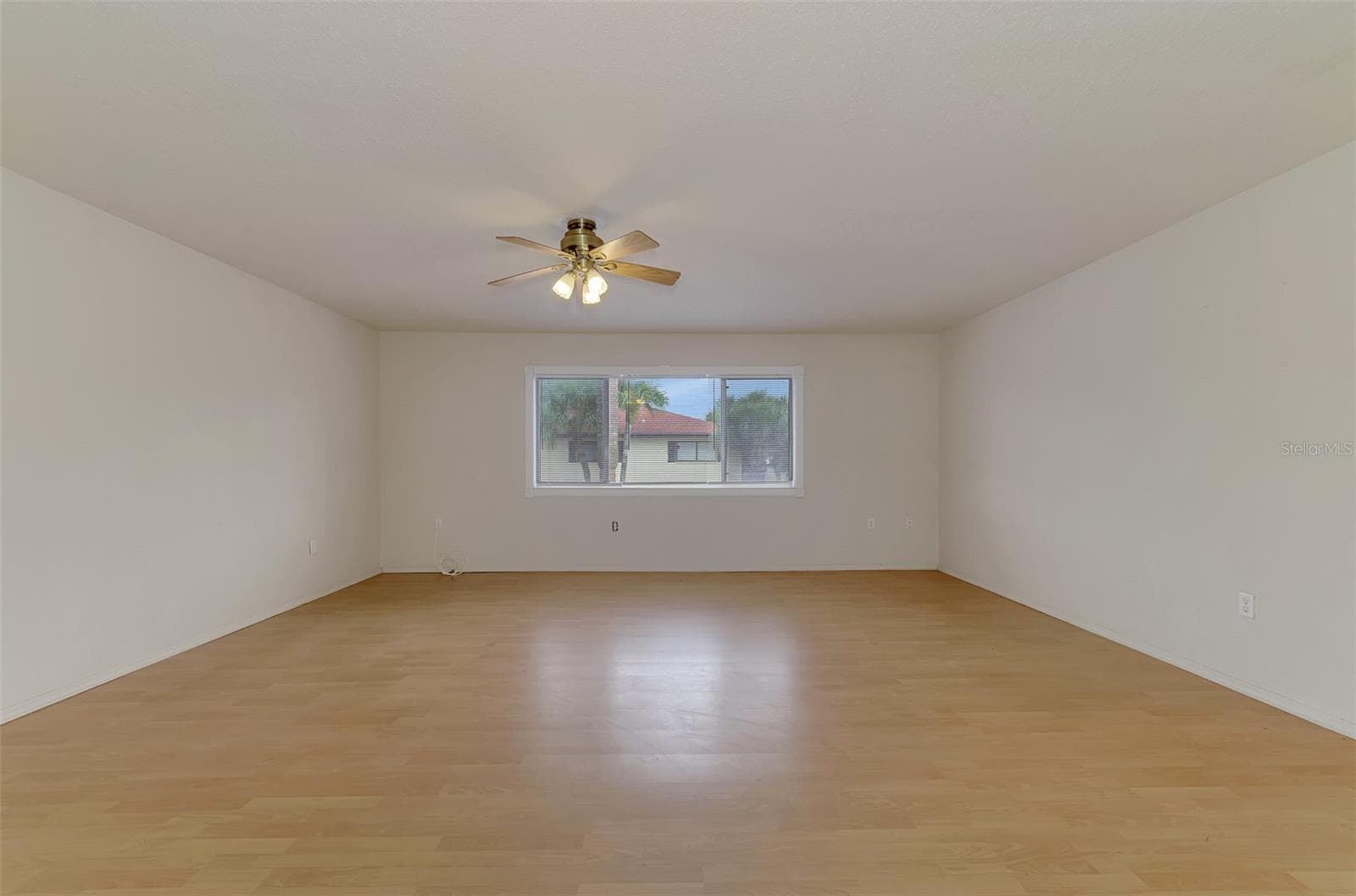 Condominium at 360 BASE AVE E #424, VENICE, photo 18 of 31