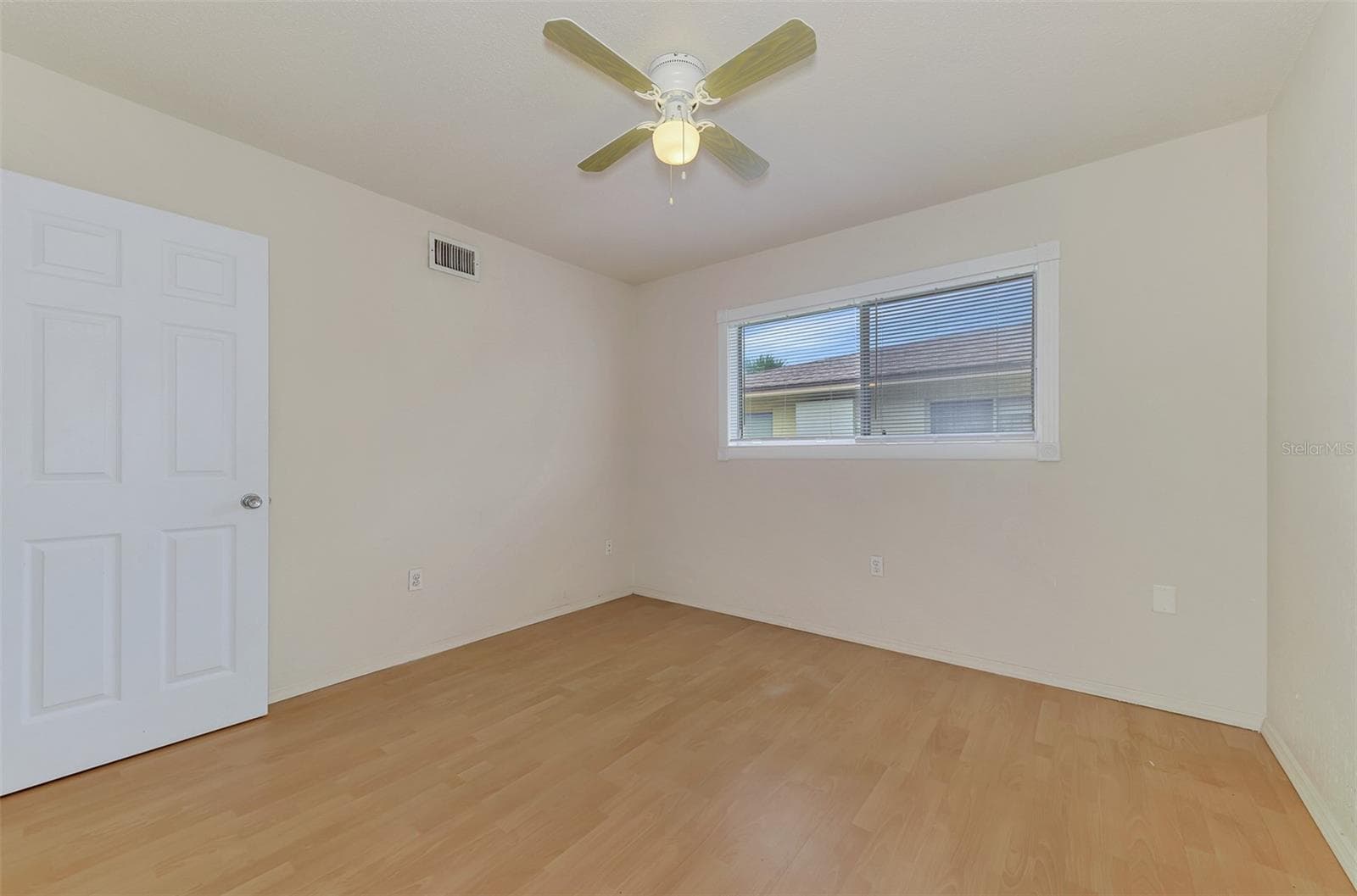 Condominium at 360 BASE AVE E #424, VENICE, photo 26 of 31