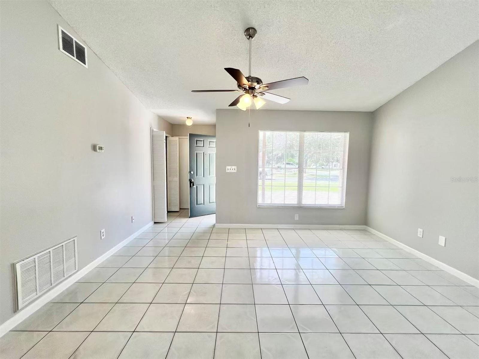 Single Family Residence at 291 LALLA LN, APOPKA, photo 10 of 27