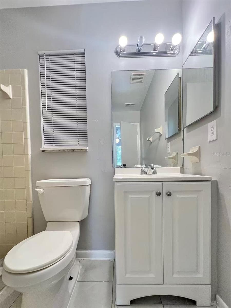 Single Family Residence at 291 LALLA LN, APOPKA, photo 13 of 27