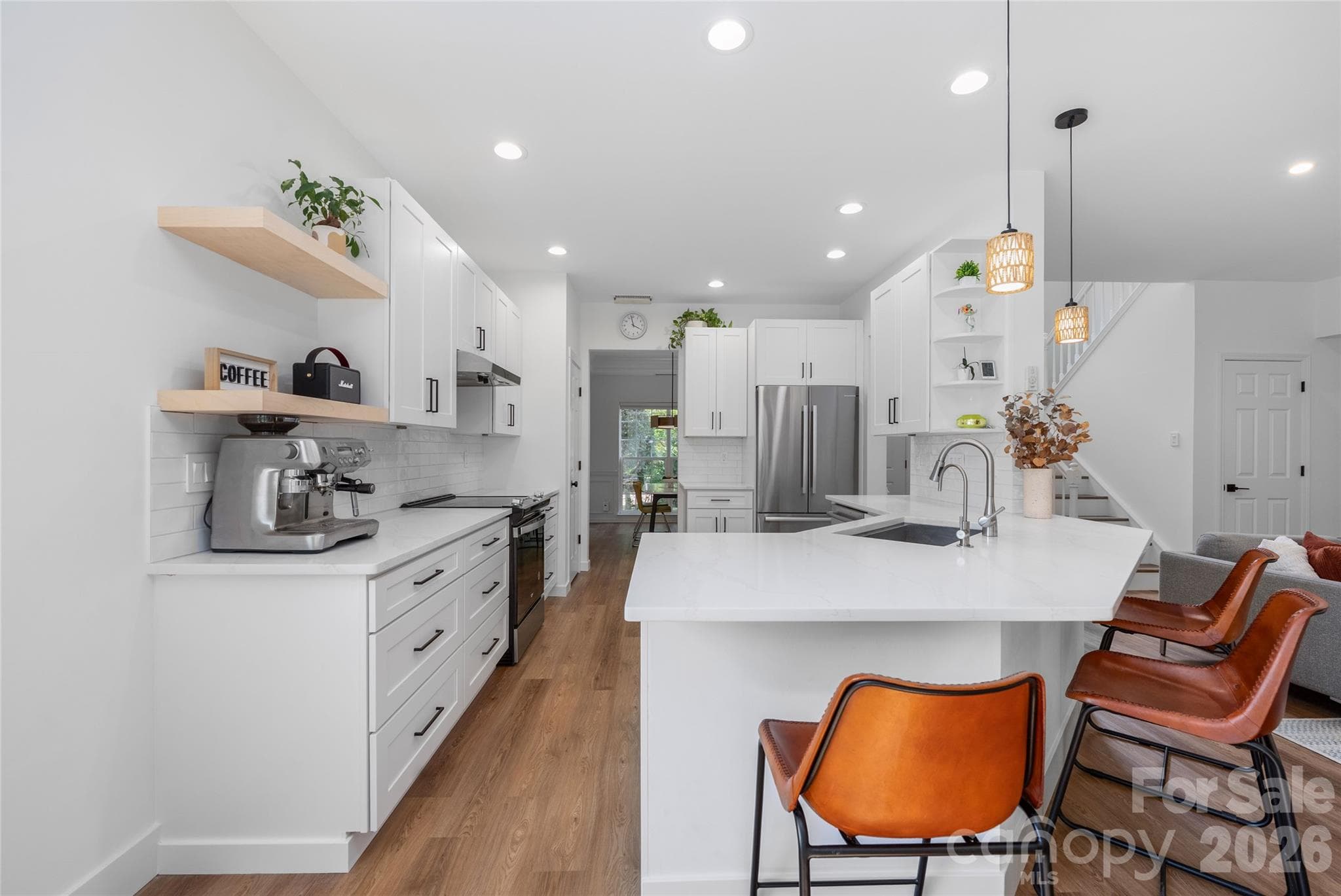 Single Family Residence at 20315 Southshore Drive, Cornelius, photo 9 of 48