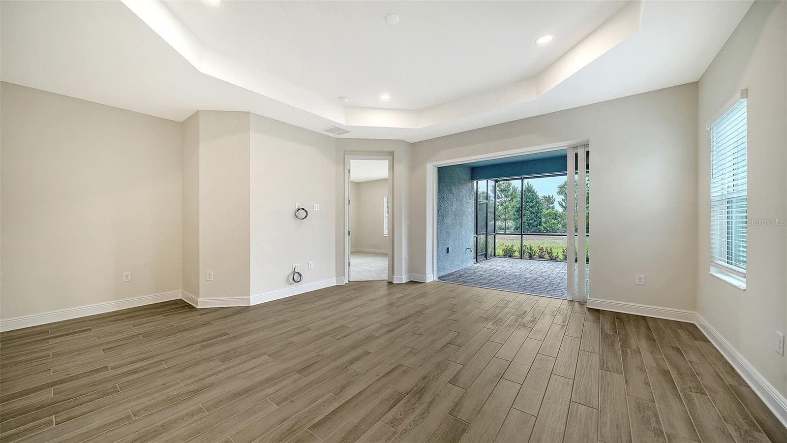 Villa at 2115 SYLVESTER PALM LN, BRADENTON, photo 11 of 33