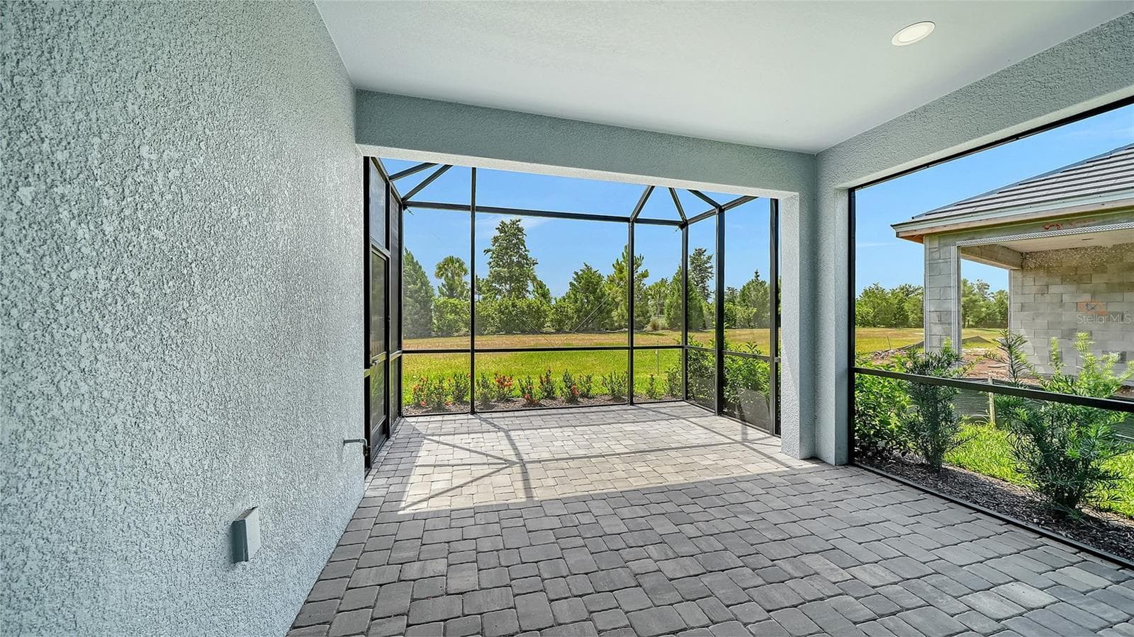Villa at 2115 SYLVESTER PALM LN, BRADENTON, photo 12 of 33