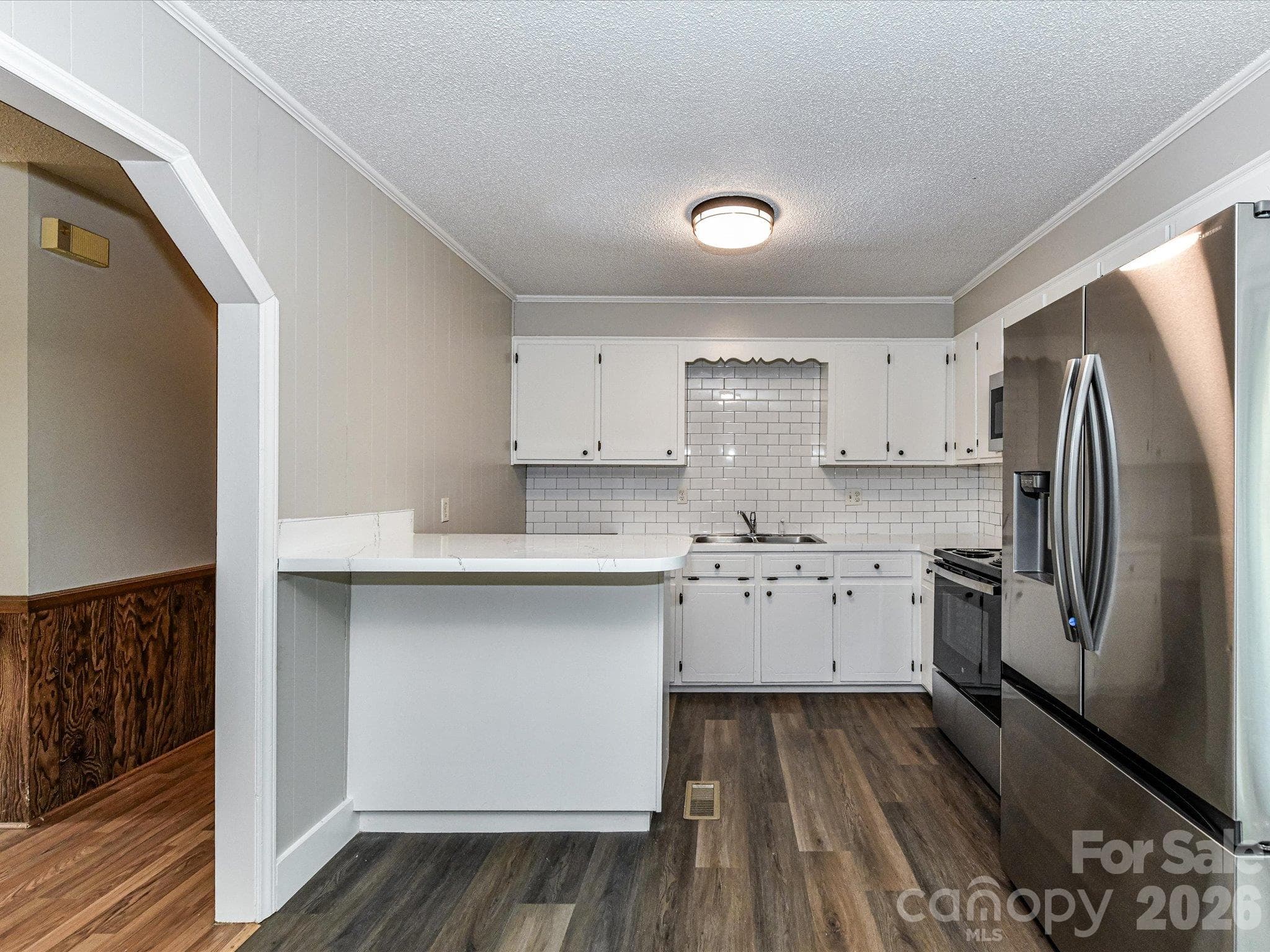 Kitchen - 205 Oakland Street, Locust