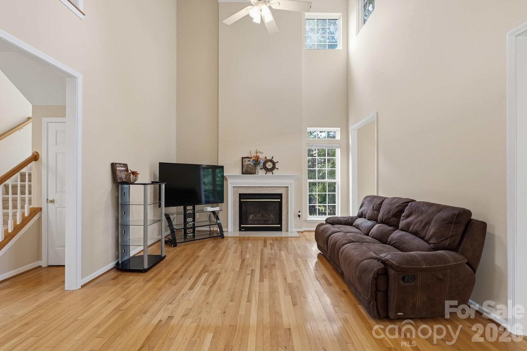 Single Family Residence at 124 Doby Creek Court, Fort Mill, photo 5 of 46