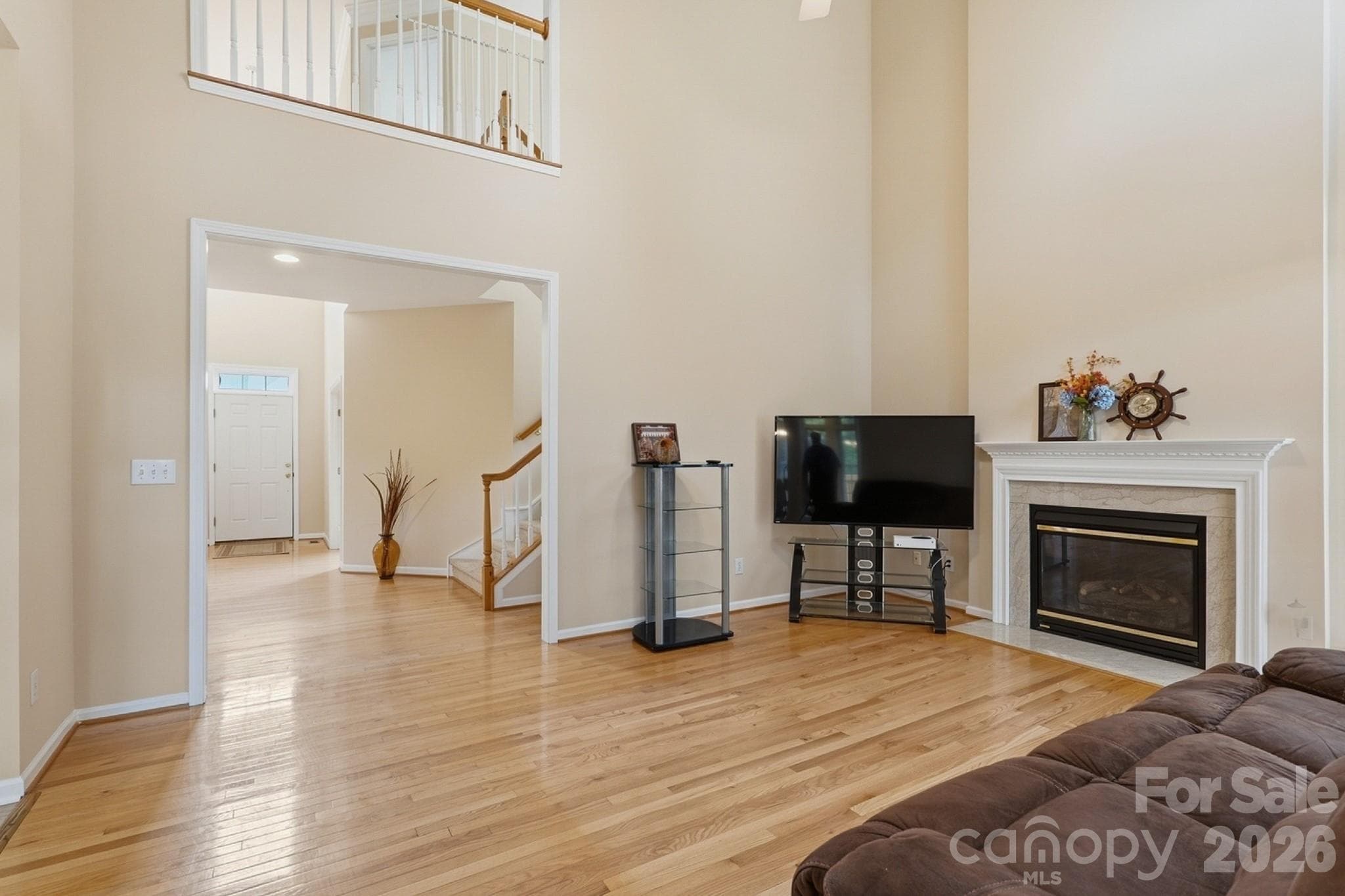 Single Family Residence at 124 Doby Creek Court, Fort Mill, photo 6 of 46