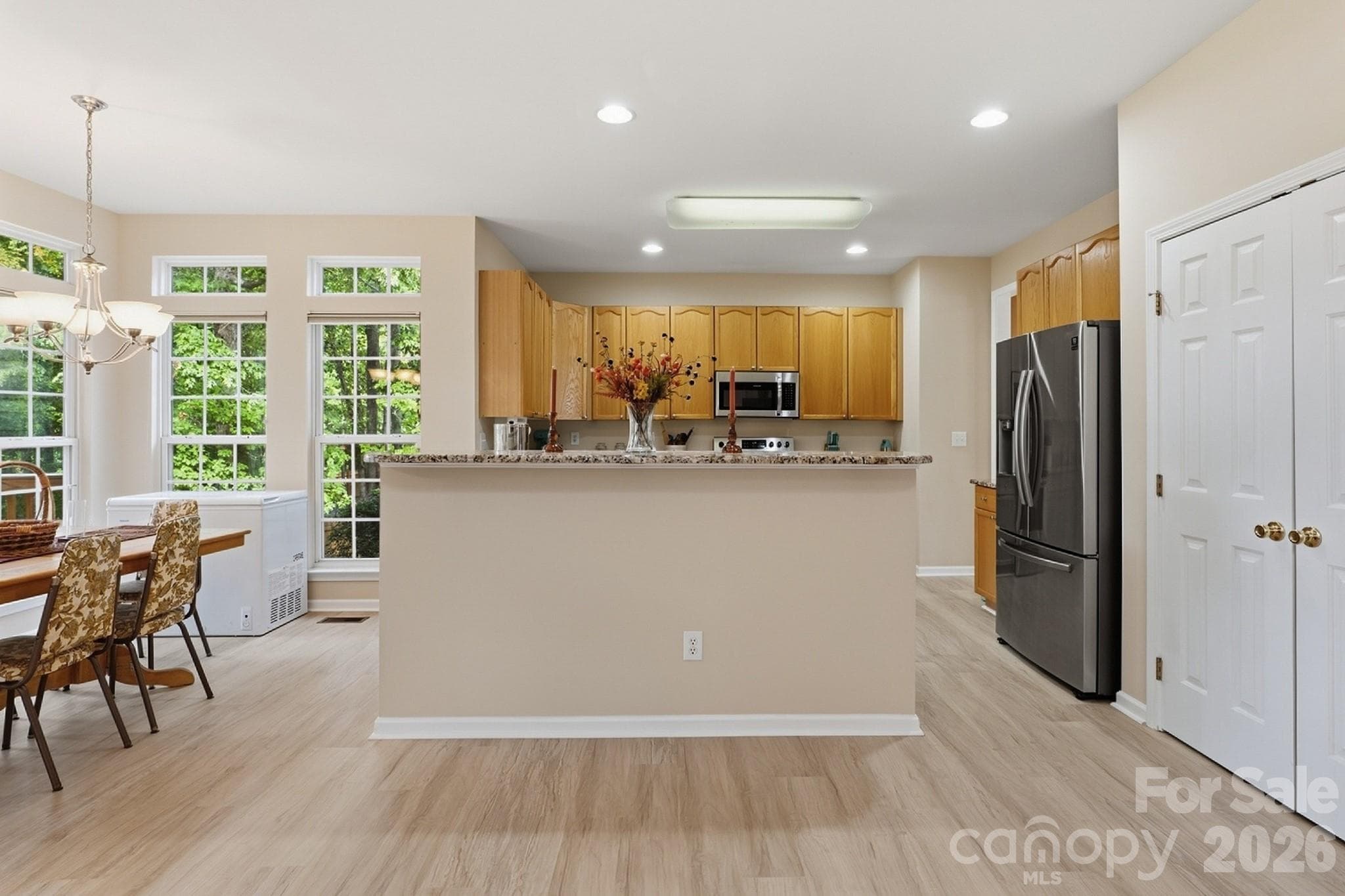 Single Family Residence at 124 Doby Creek Court, Fort Mill, photo 9 of 46