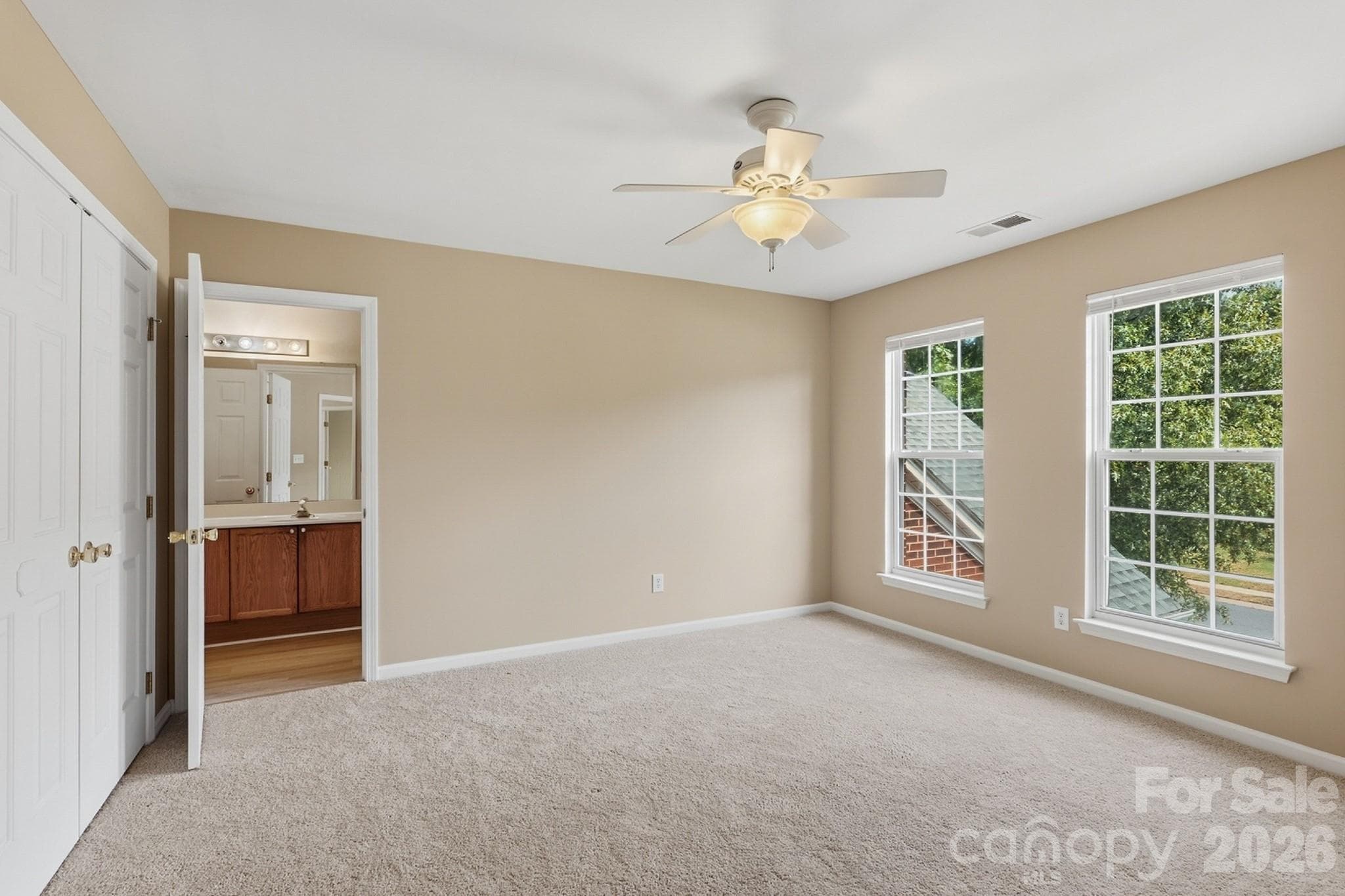 Single Family Residence at 124 Doby Creek Court, Fort Mill, photo 30 of 46