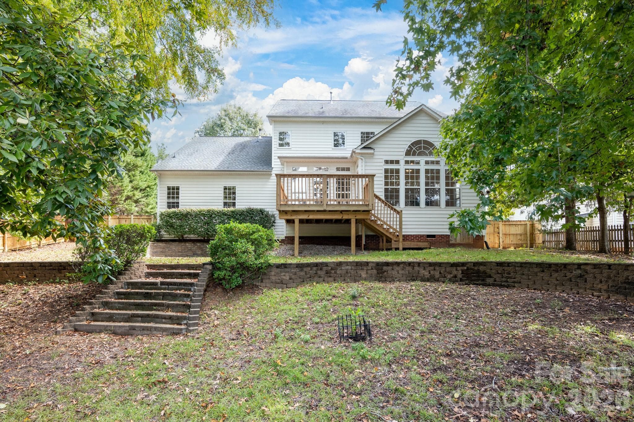 Single Family Residence at 124 Doby Creek Court, Fort Mill, photo 38 of 46