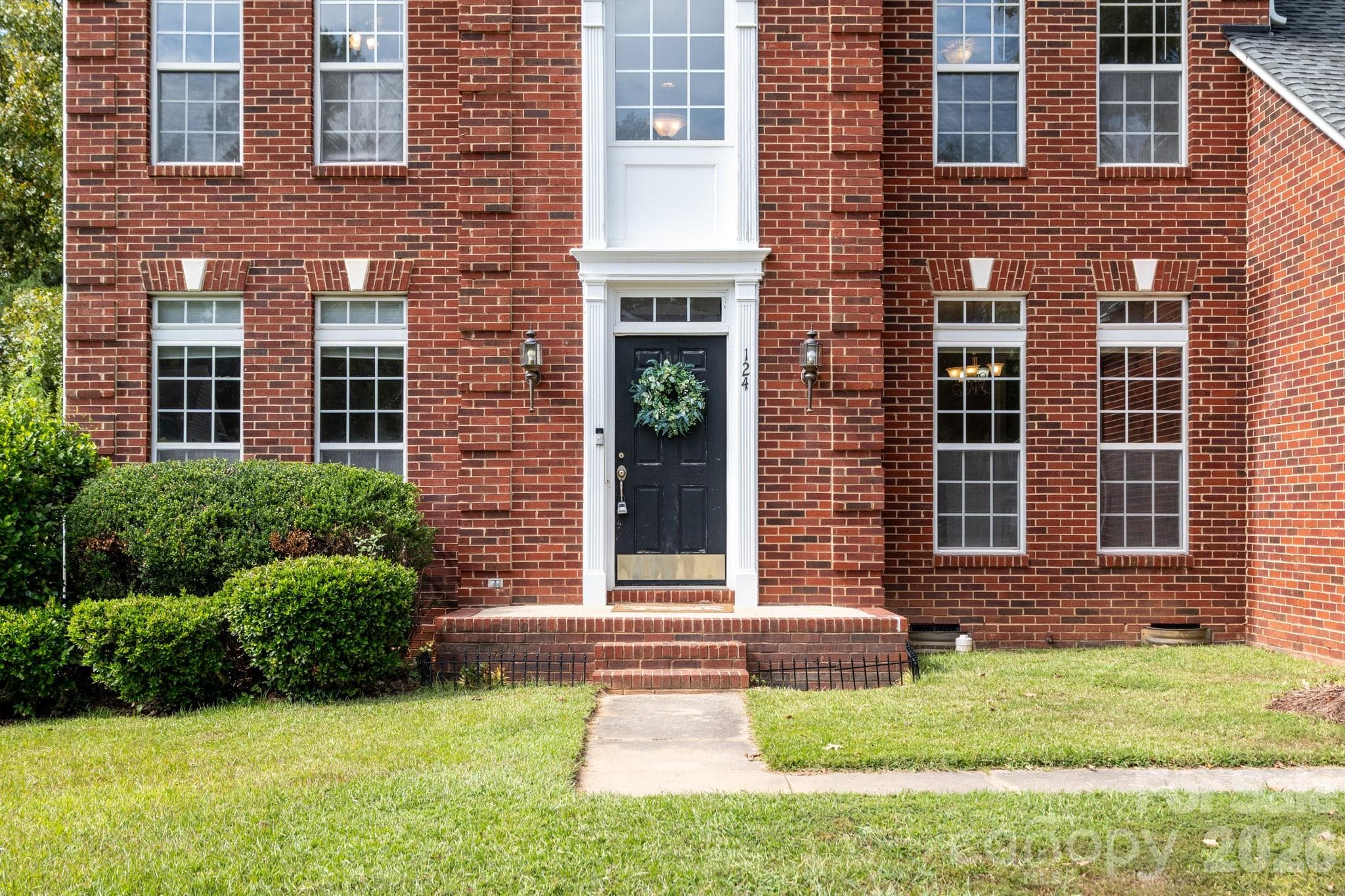 Single Family Residence at 124 Doby Creek Court, Fort Mill, photo 44 of 46