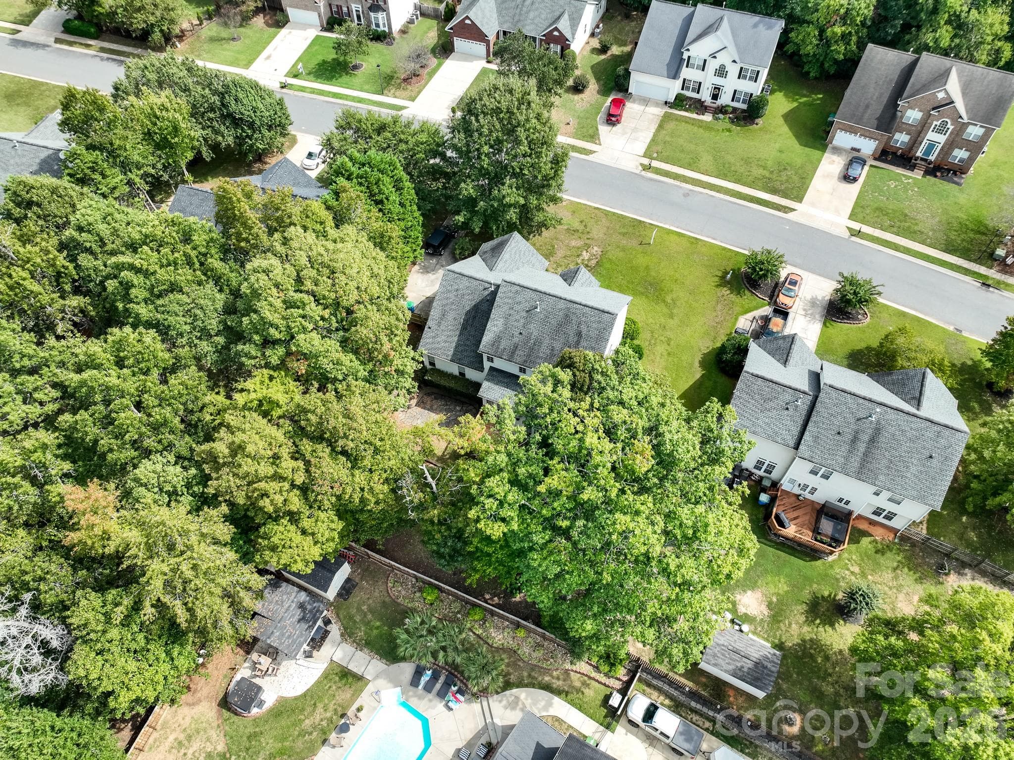 Single Family Residence at 124 Doby Creek Court, Fort Mill, photo 45 of 46