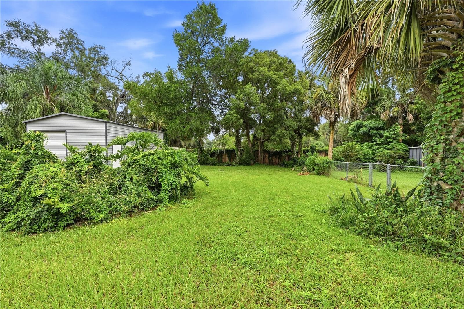 Single Family Residence at 107 OAK ST, ALTAMONTE SPRINGS, photo 33 of 40