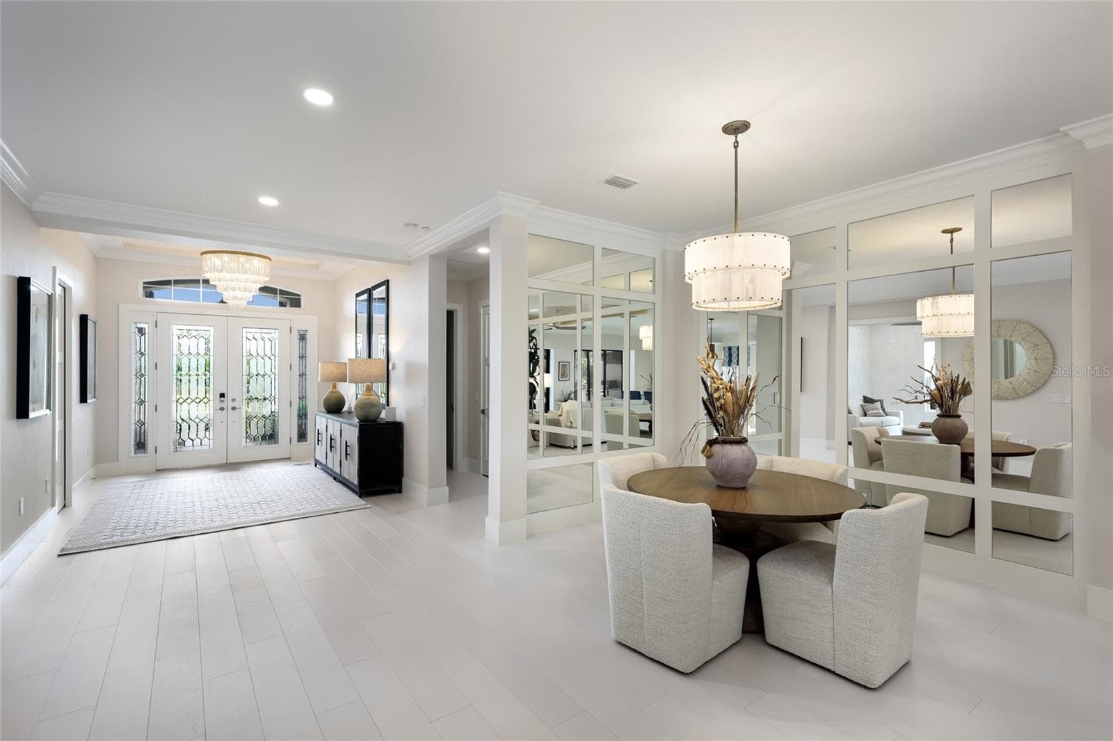 Single Family Residence at 3860 SANTA CATERINA BLVD, LAKEWOOD RANCH, photo 7 of 75